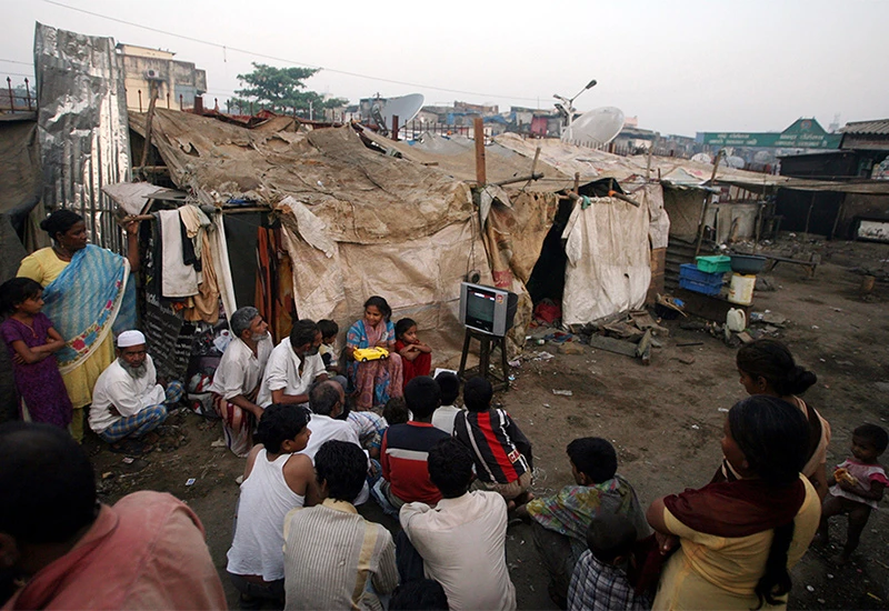 Pakistan zabranio emitiranje privatnim tv-kanalima