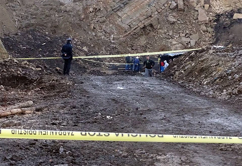 Zenica: Obrušavanje zemlje u jamskom kopu otežava izvlačenje stradalog