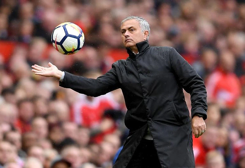 Manchester United obećao Mourihnu četiri željena pojačanja