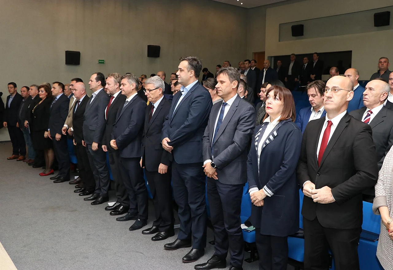 SDA: Srpski mediji orkestrirano napadaju Izetbegovića