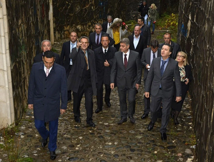 Mostarski HDZ: Posjet Novalića i Zvizdića Partizanskom groblju pokušaj provokacije
