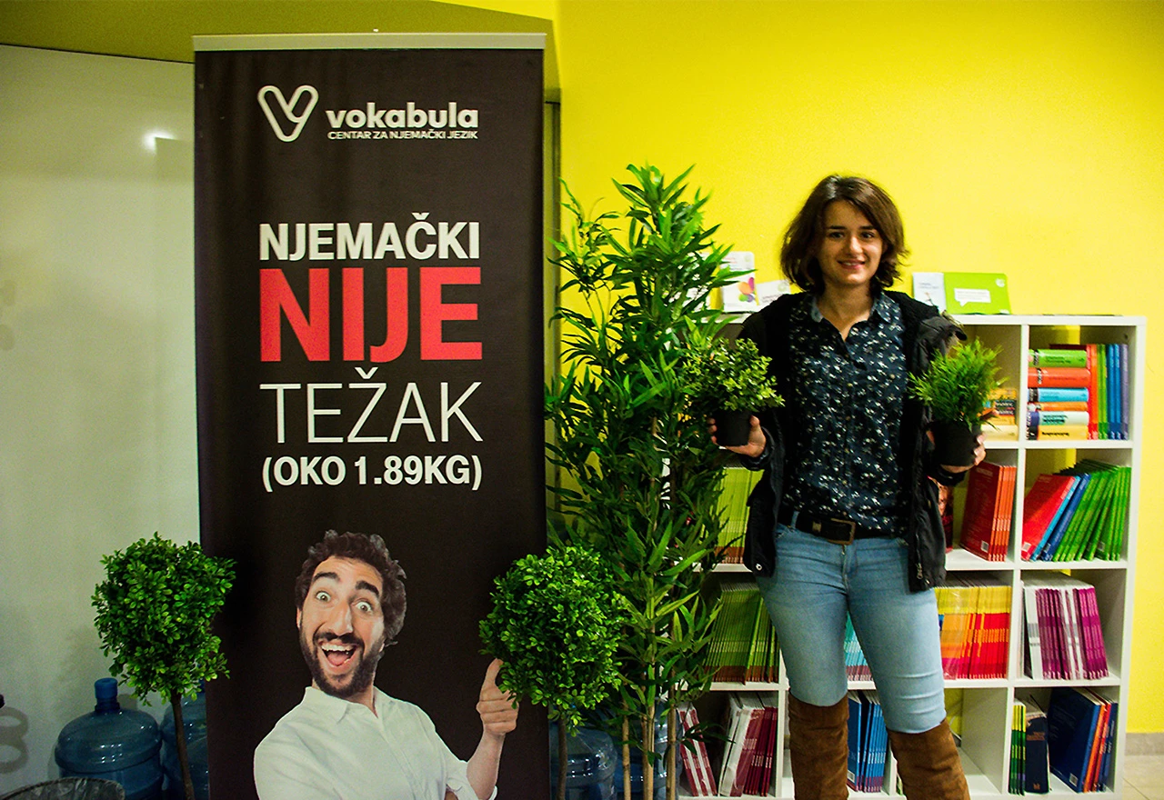 Javite se profesori i administrativni radnici. Vokabula zapošljava 6 novih djelatnika