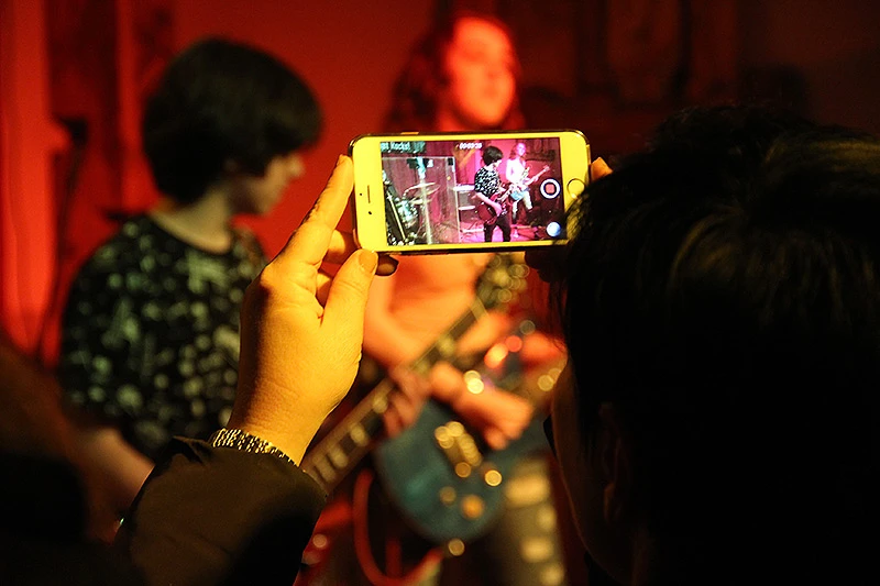 Mostar Rock School - programski koncert na temu 50's & 60's