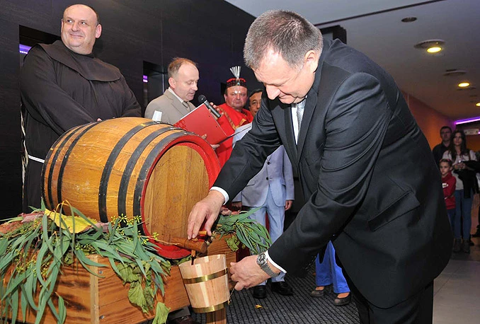 Tradicionalno kušanje mladog vina u Čitluku