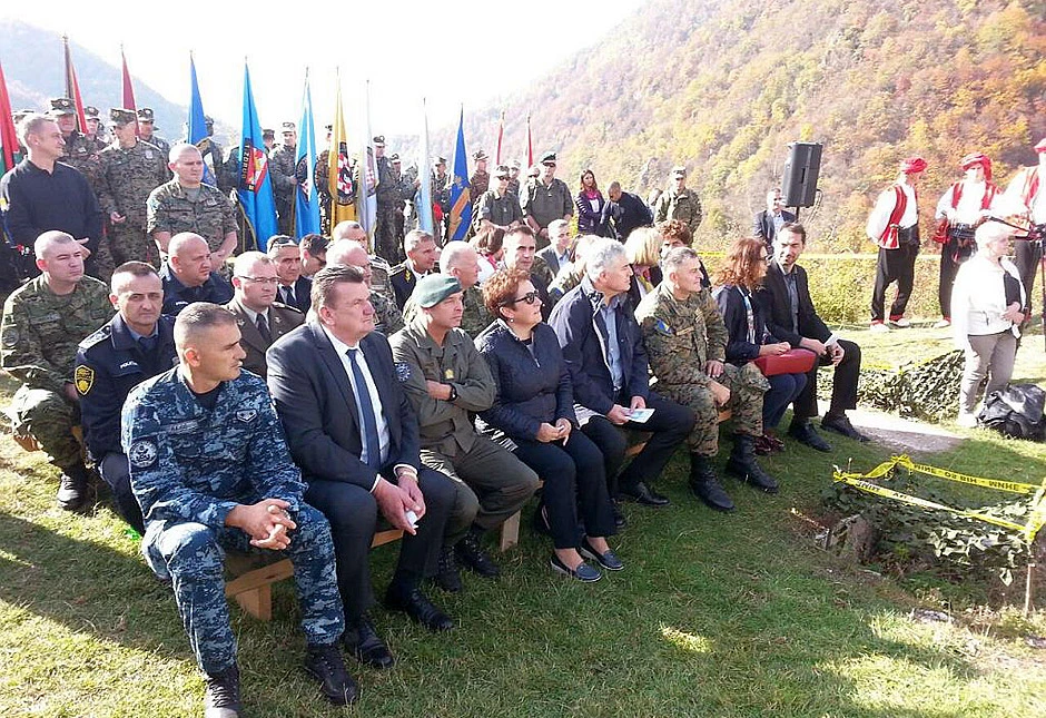 Molitveni pohod na Bobovcu: Misu predvodio kardinal Puljić