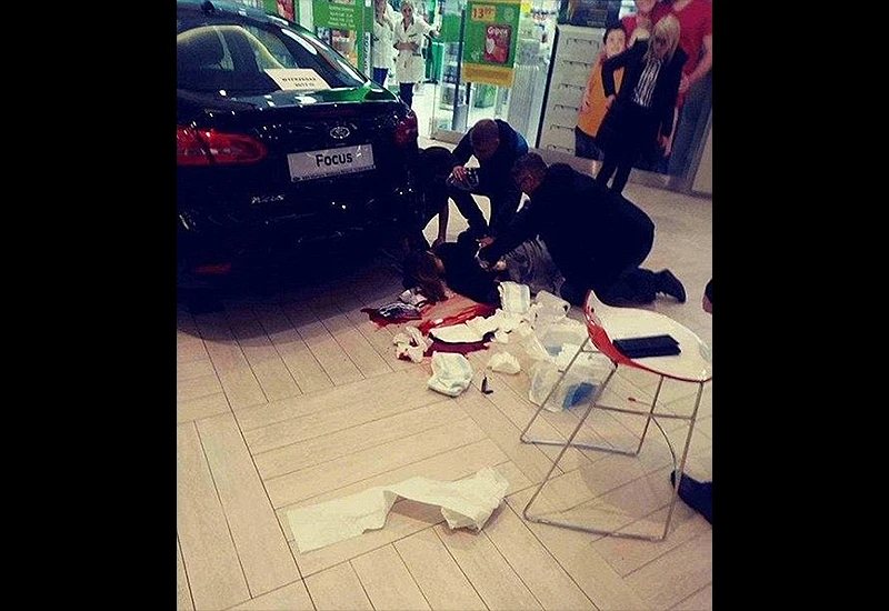 Krvavi napad u Poljskoj: Žena izgubila život, više osoba ranjeno nožem
