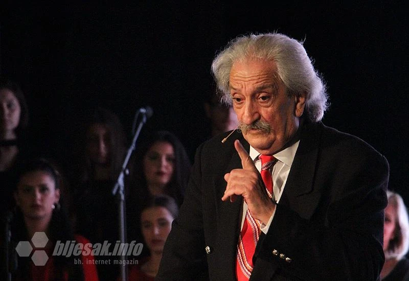 Dodjelom nagrade autoru poeme "Mostarske kiše" zatvorene 98. Šantićeve večeri poezije