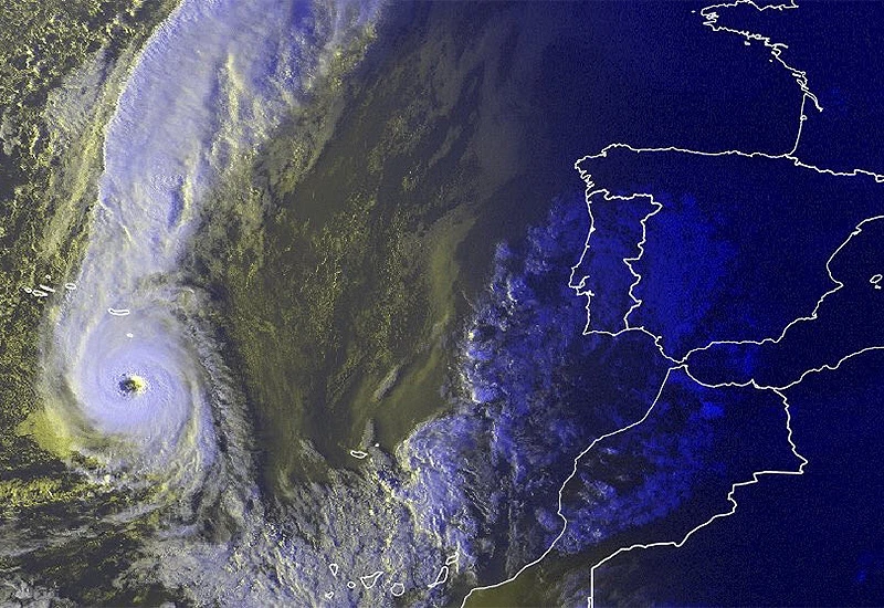 Poslano upozorenje: Ophelia stiže u Veliku Britaniju