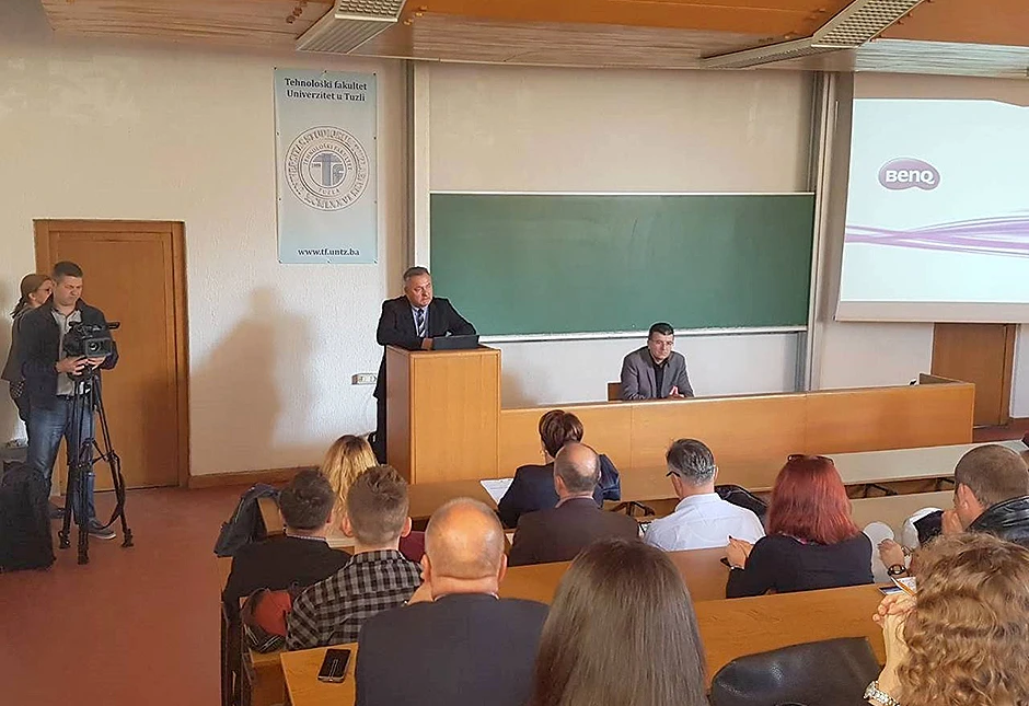 BiH: Kako pravilno označiti  hranu bez GMO-a