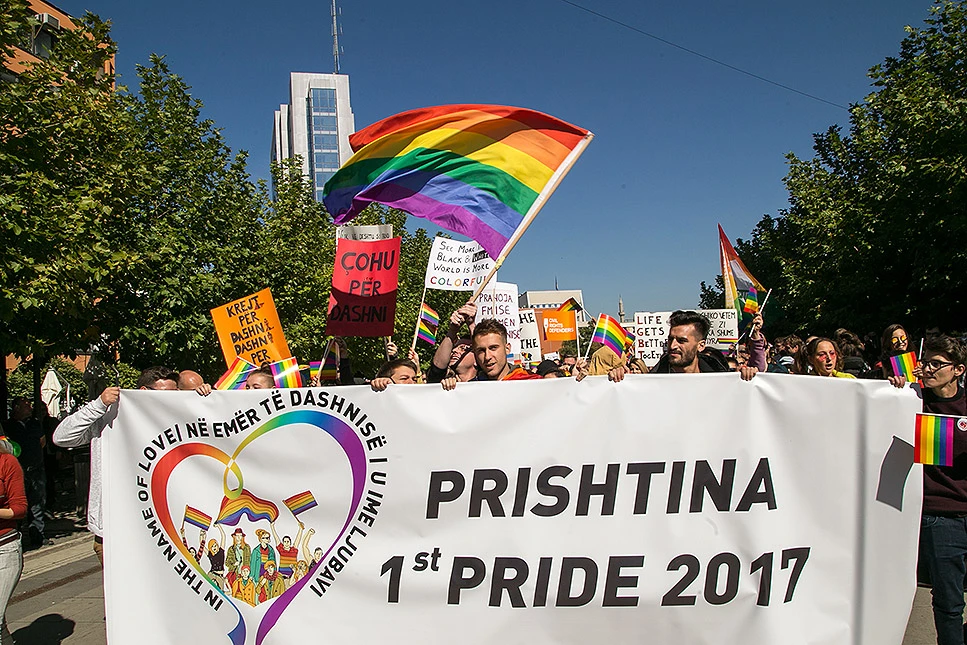 U Prištini održana prva Parada ponosa, skup prošao bez incidenata