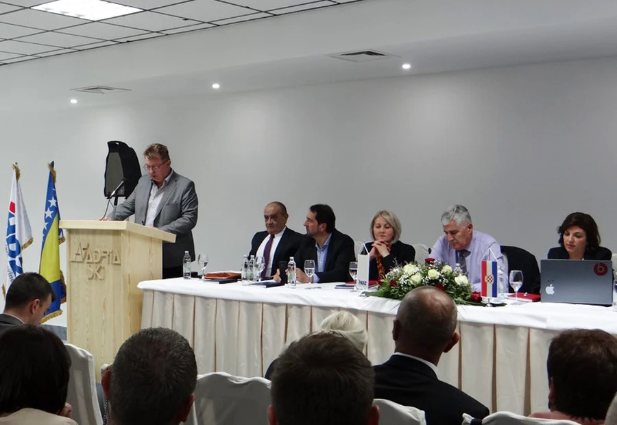 HDZ BiH traži stabilizaciju političkog sustava Bosne i Hercegovine