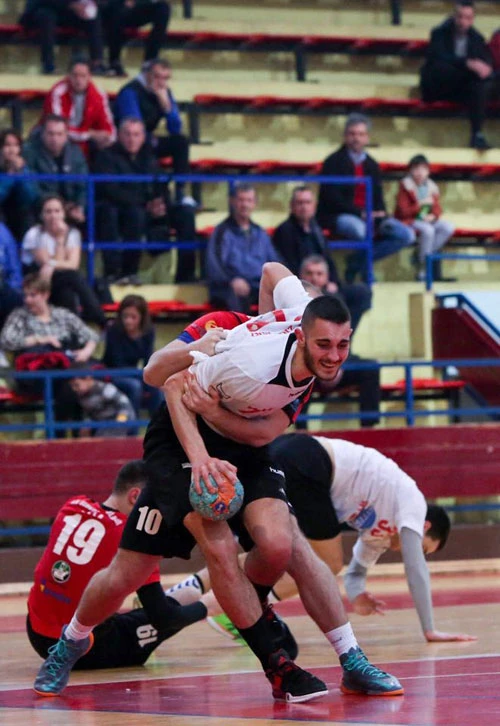 Rukometaši Zrinjskog dočekuju banjalučki Borac u derbiju kola