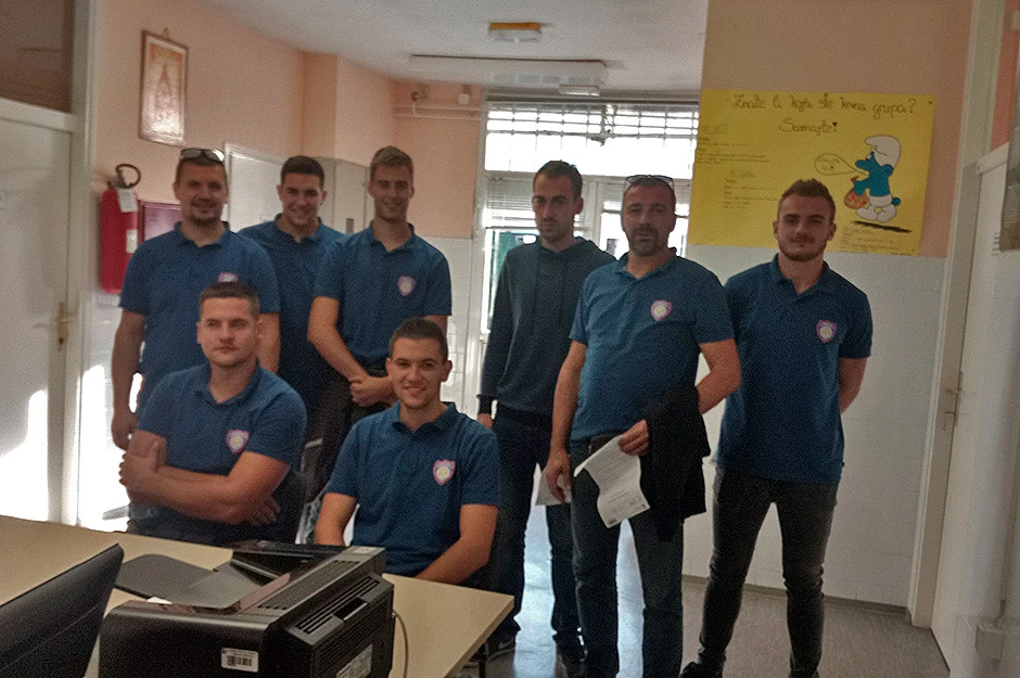Dobrovoljci s Bune darovali krv