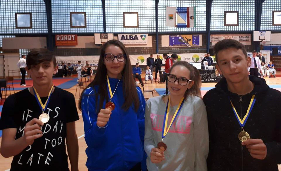 Devet natjecatelja na dva turnira izborilo sedam medalja