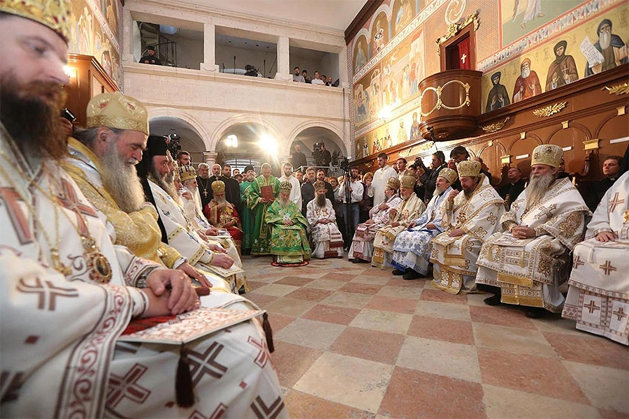 Uz poruke pomirenja u Šibeniku ustoličen Nikodim, novi episkop dalmatinski