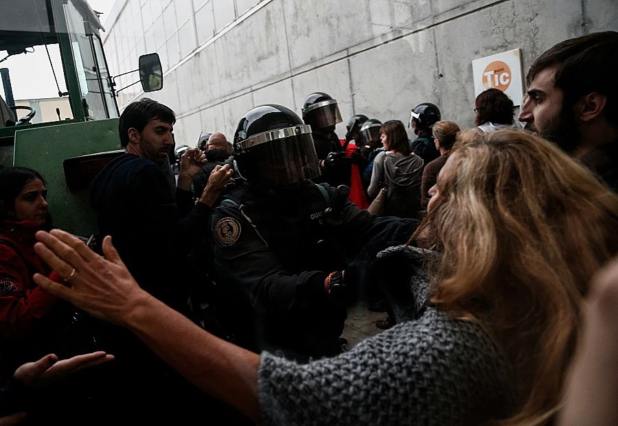 Više ozlijeđenih u sukobima policije i separatista