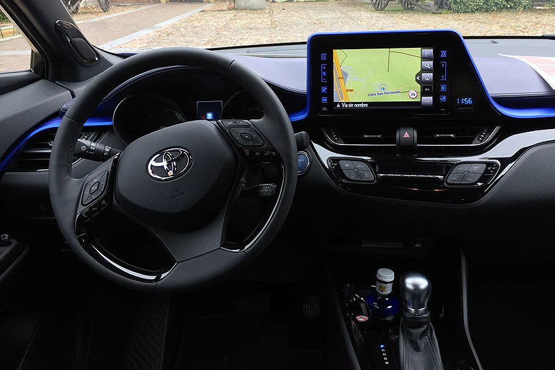 Bljesak vozio: Toyota C-HR - Visoki jahač na duge staze
