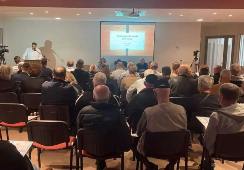Livno: Održan okrugli stol pod nazivom 'Pomozimo braniteljima koji su oboljeli od PTSP-a'