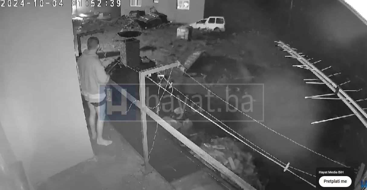 Objavljena snimka nadzorne kamere iz Donje Jablanice - voda je nosila sve