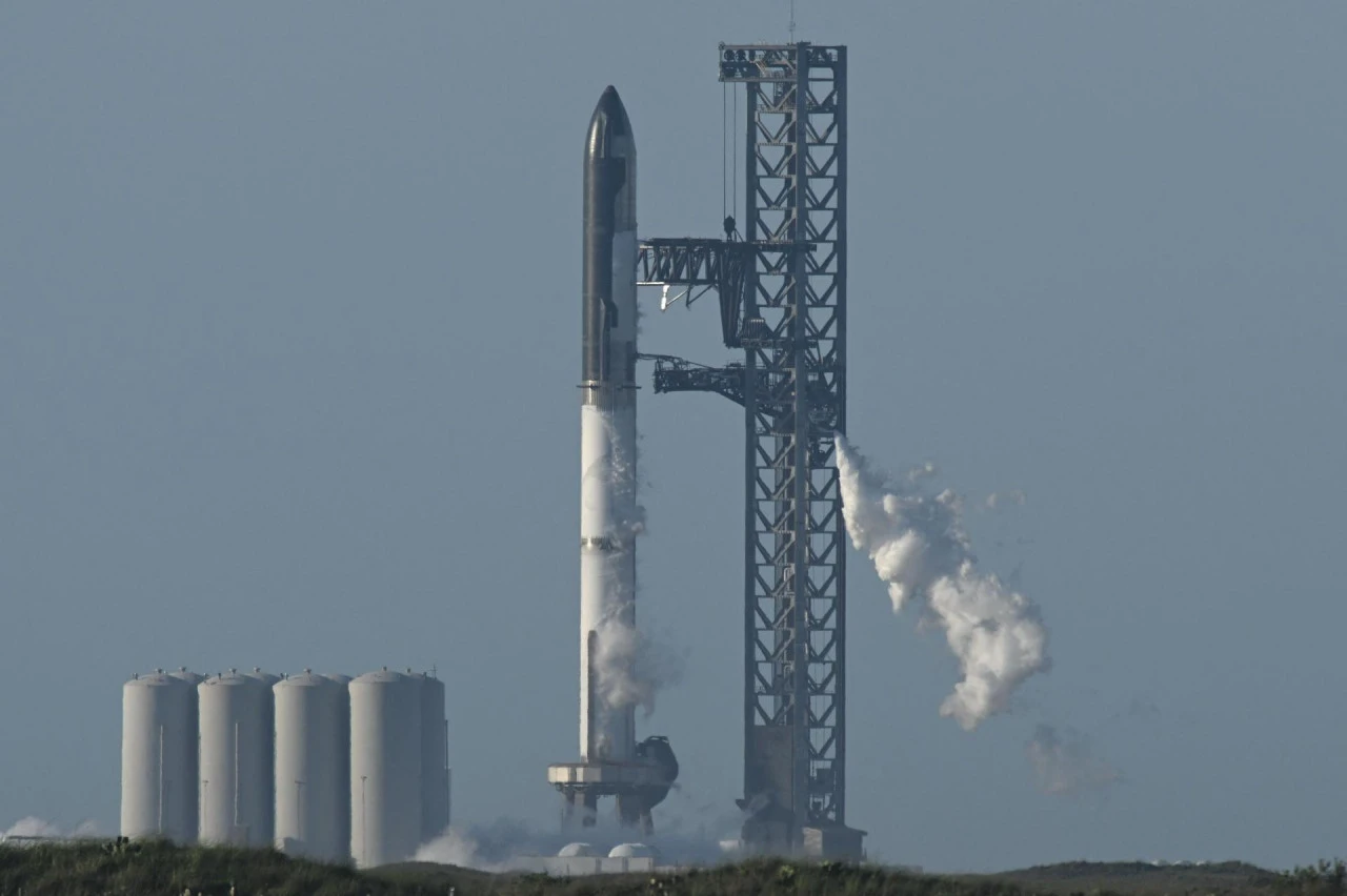 SpaceX će čistiti svemirsko smeće?