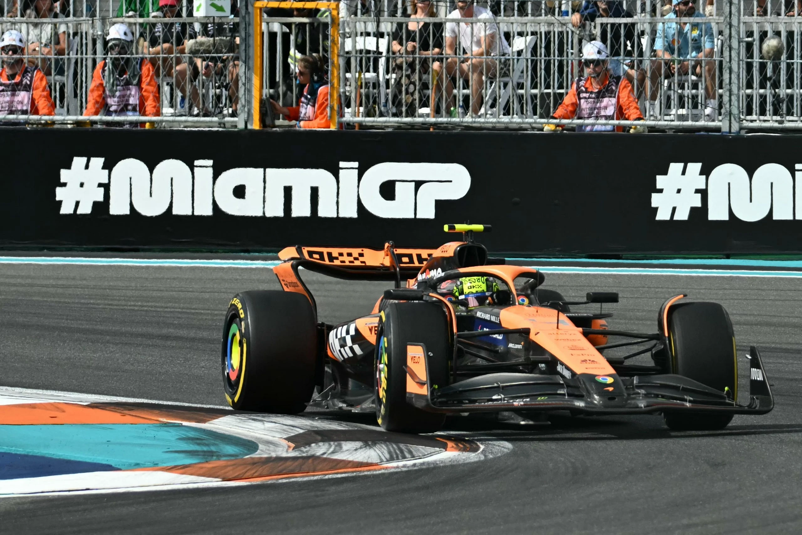 Verstappenu sprint, ali Norrisu kvalifikacije