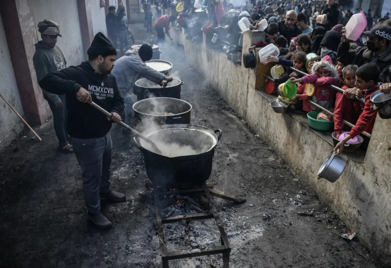 SAD zaprijetio, a Netanyahu povećao isporuke humanitarne pomoći Gazi
