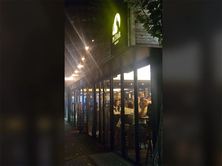 Wine Pub Puž Bar: Najbolje iz Hercegovine u srcu Mostara