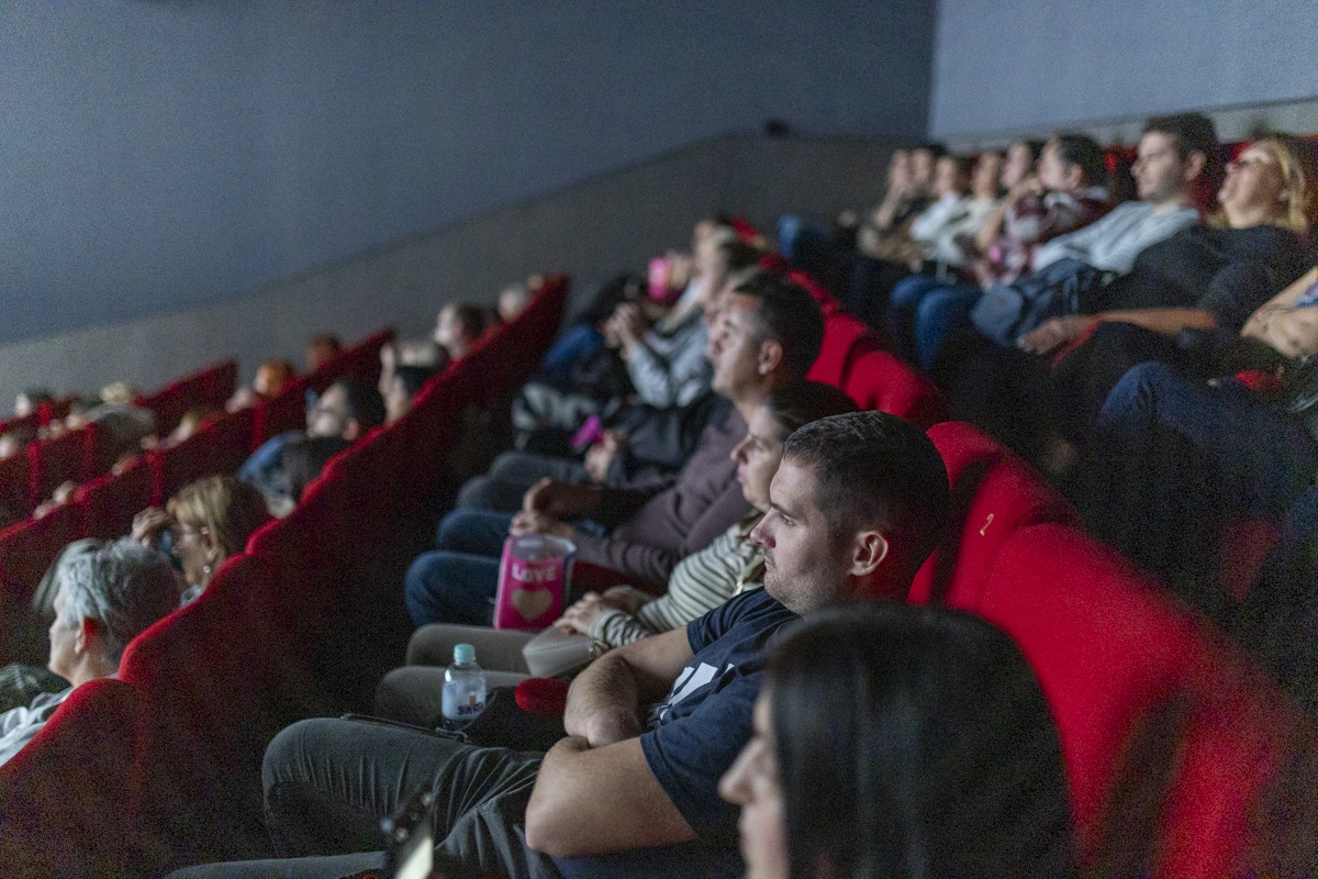 Projekcija filma "100 metros" u Mostaru: Tražilo se mjesto više 
