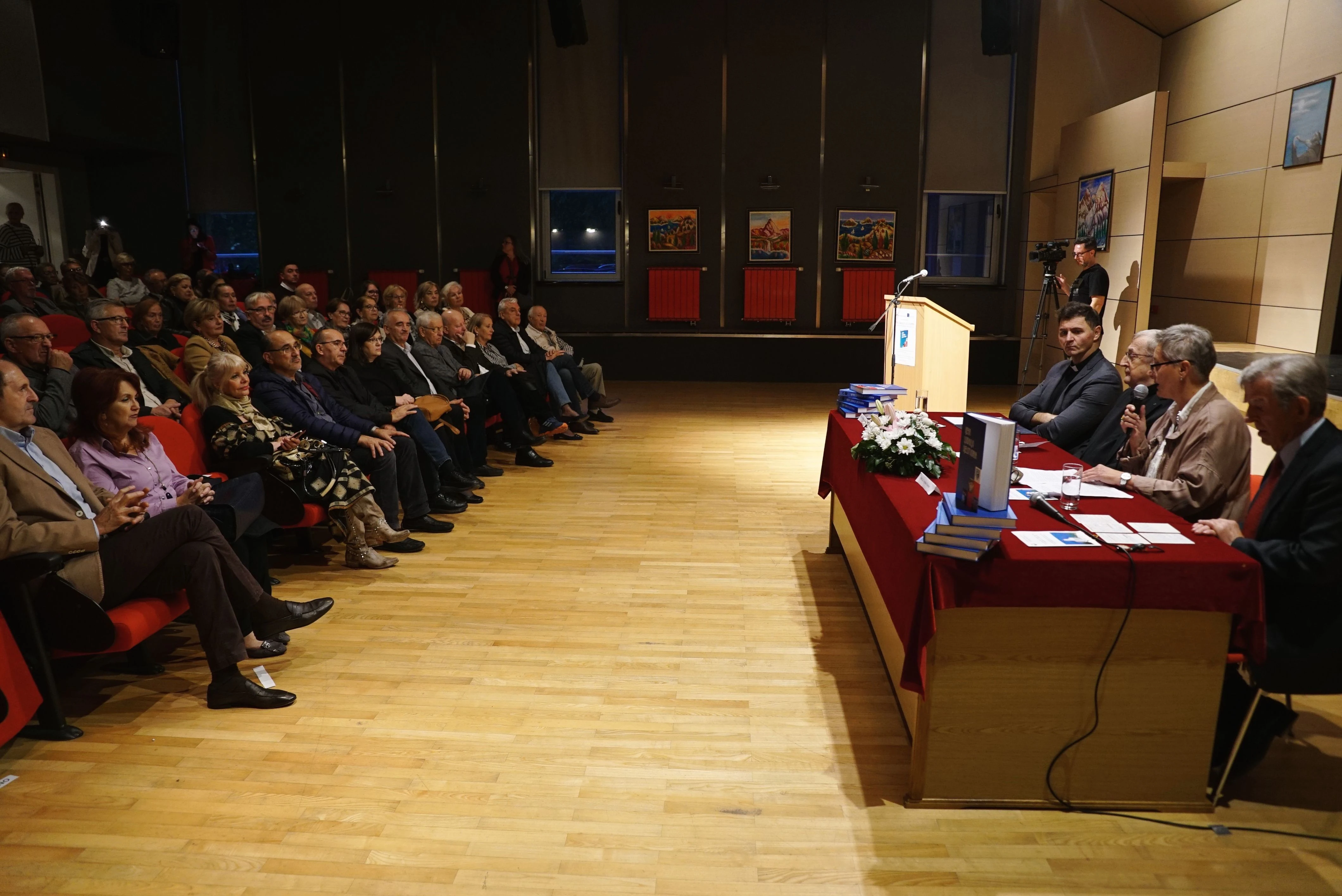 Zbornik posvećen životu i djelu mons. Franje Topića promoviran u Sarajevu