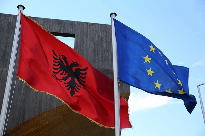 A gdje smo mi? Albanija otvorila prva poglavlja