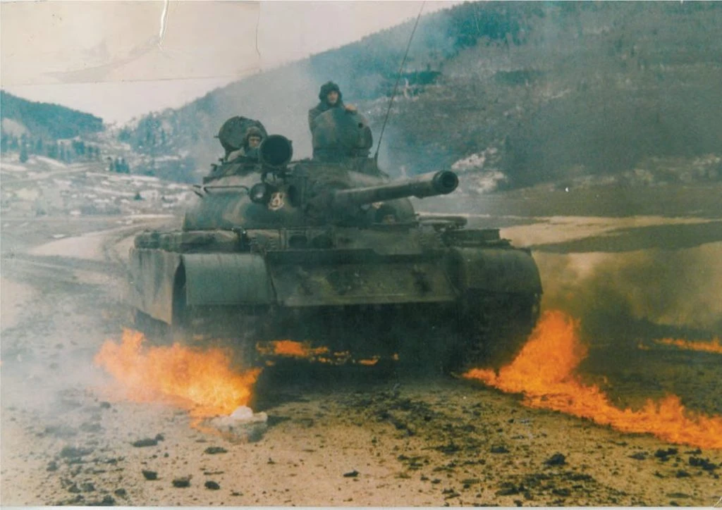 Otvorena izložba ratnih fotografija Oklopne bojne Brigade kralja Tomislava