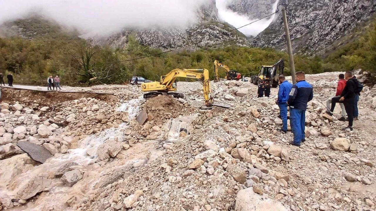 Situacija u Drežnici stabilna, vode i hrane ima dovoljno