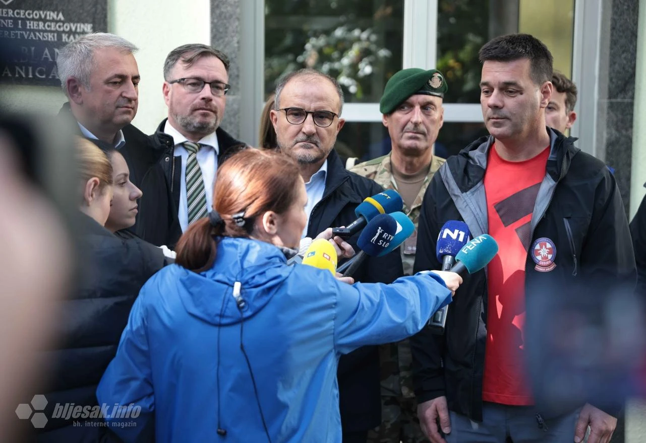 FOTO | Šef delegacije EU i zapovjednik EUFOR-a posjetili Jablanicu: "Niste sami" 
