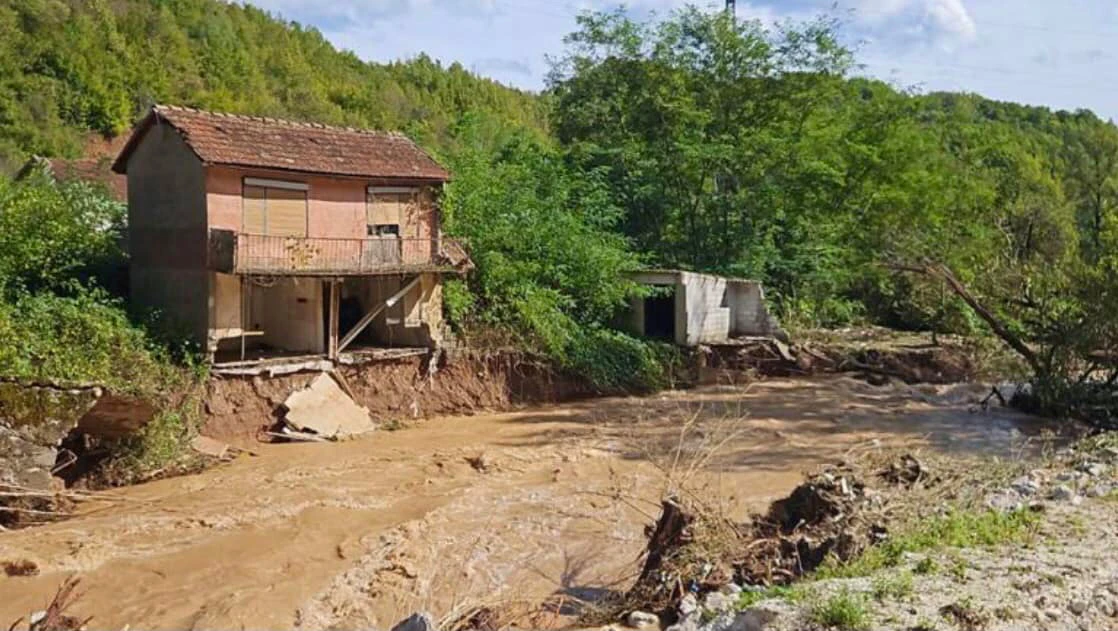Kostajnica - potrebna voda, gorivo i agregati, najbitnije je da ljudi sačuvaju duh tijelo i razum