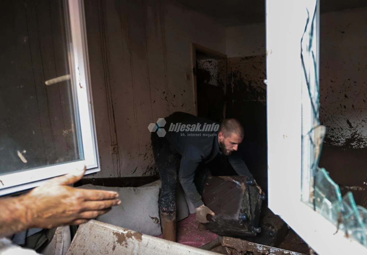 FOTO-GALERIJA IZ JABLANICE: Vremena za osvrtanje unatrag nema