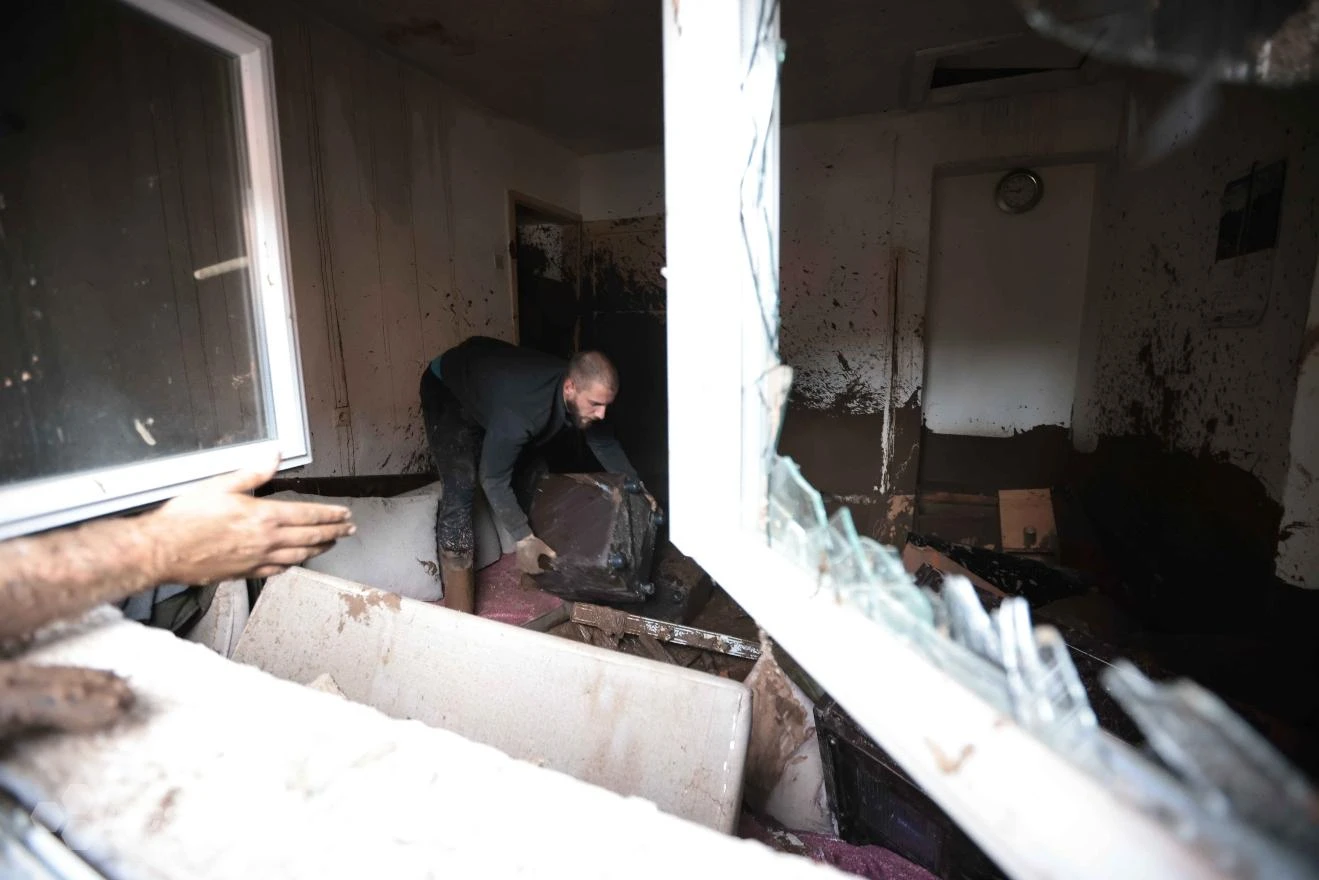 FOTO/VIDEO | Bljesak.info u Donjoj Jablanici: Nastavlja se potraga za nestalima, počela padati kiša