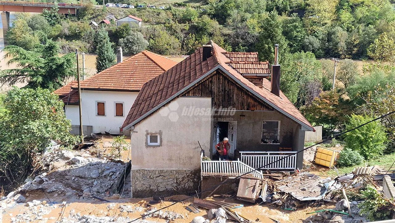 FOTO&VIDEO Apokaliptične scene: Prve fotografije s područja pogođenog klizištima