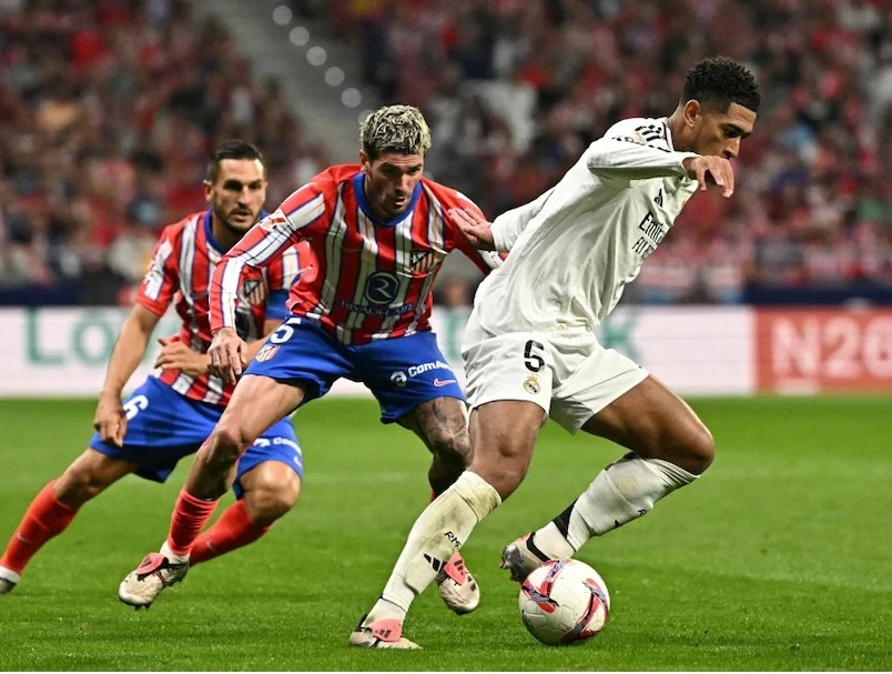Bez pobjednika u madridskom derbiju, navijači izazvali prekid