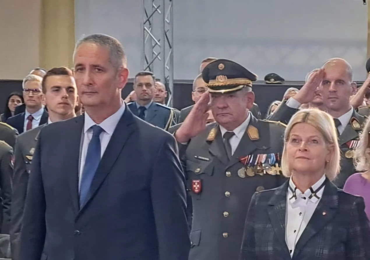 Galić na svečanoj promociji kadeta na Terezijanskoj vojnoj akademiji