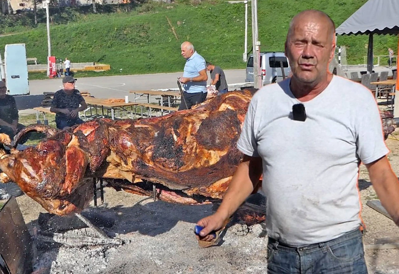 VIDEO | Bik na ražnju i janjetina besplatno za sve koji dođu
