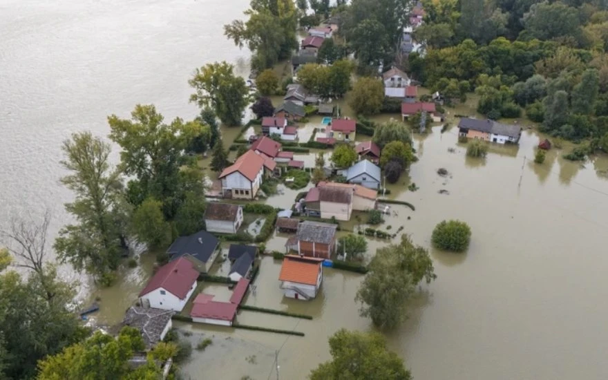 Vrh vodenog vala Dunava ušao u Hrvatsku