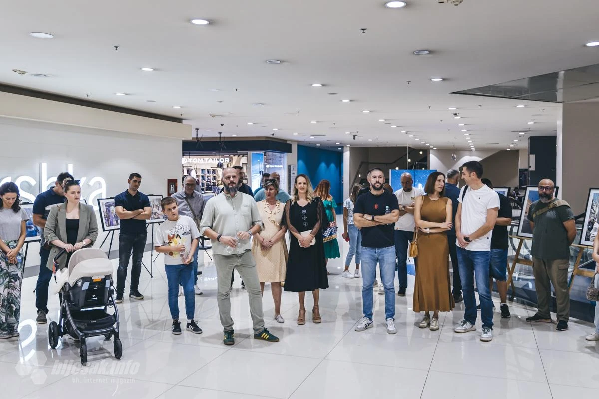FOTO | Mostarski polumaraton "ispričan" kroz izložbu fotografija