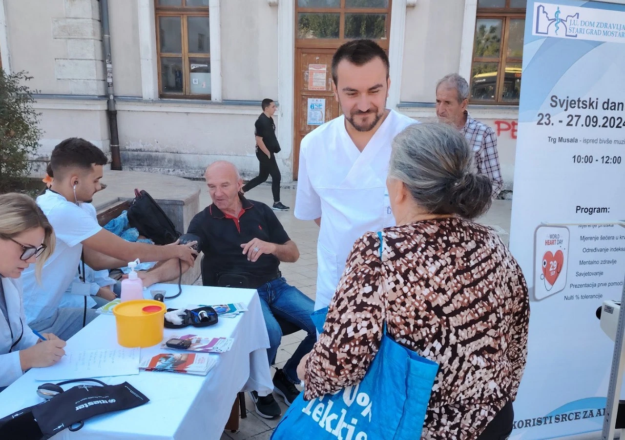 U Mostaru počela akcija besplatnog mjerenja šećera i tlaka u krvi