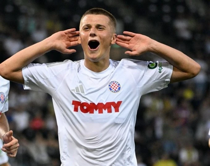 Hajduk ima sjajnog klinca koji se uspijeva nositi s izazovima seniorskog nogometa