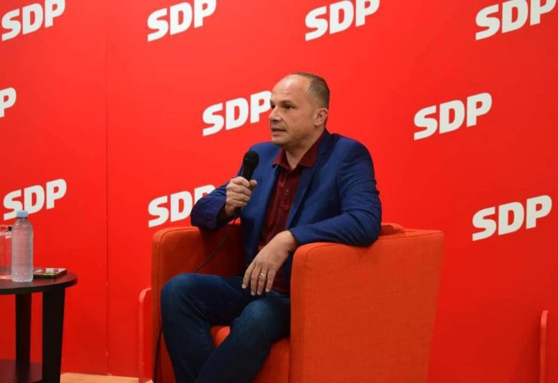 Siniša Hajdaš-Dončić novi je predsjednik SDP-a