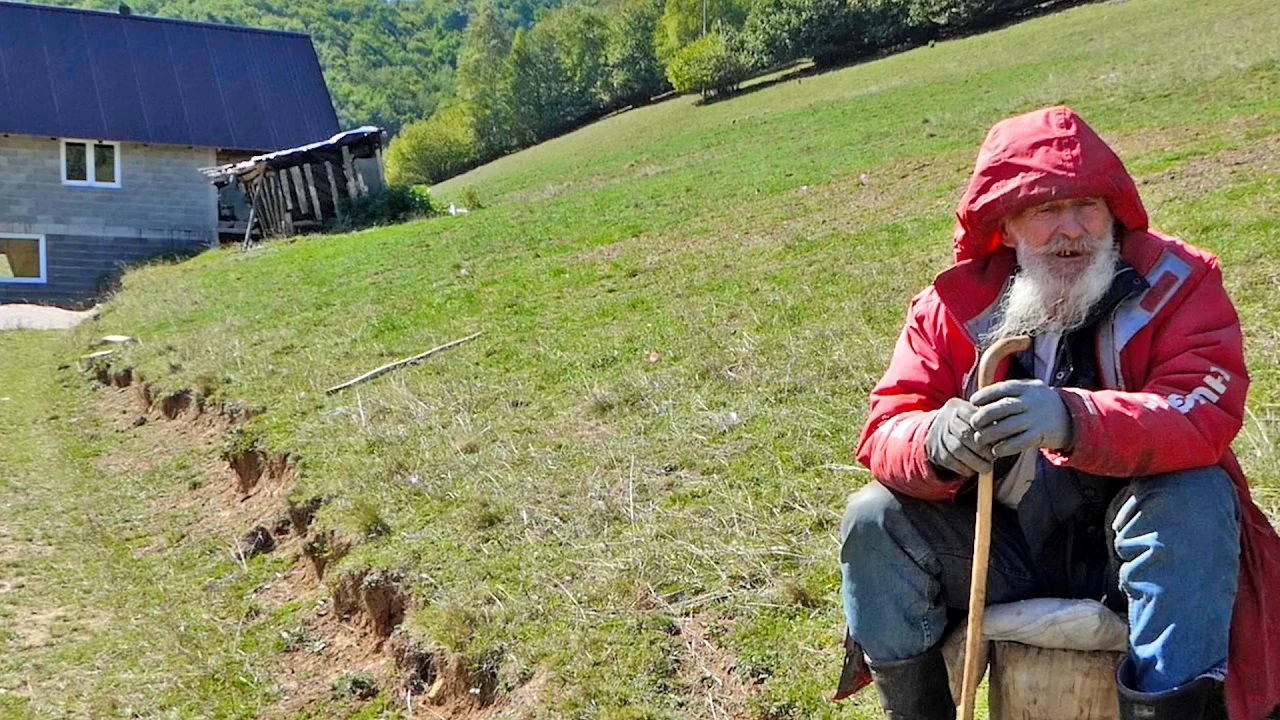 VIDEO | Najstariji pastir spreman na odlazak kući: "Zaželio sam se svoje babe" 