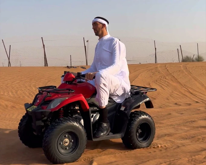 Najviši čovjek na svijetu Sultan Kosen posjetio Dubai