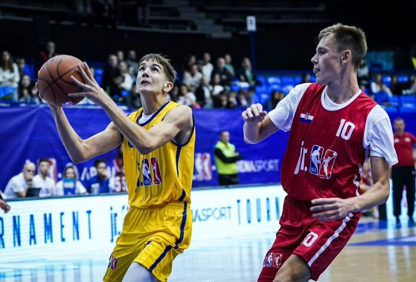 Mladi košarkaši BiH poraženi u finalu, košarkašice četvrte 