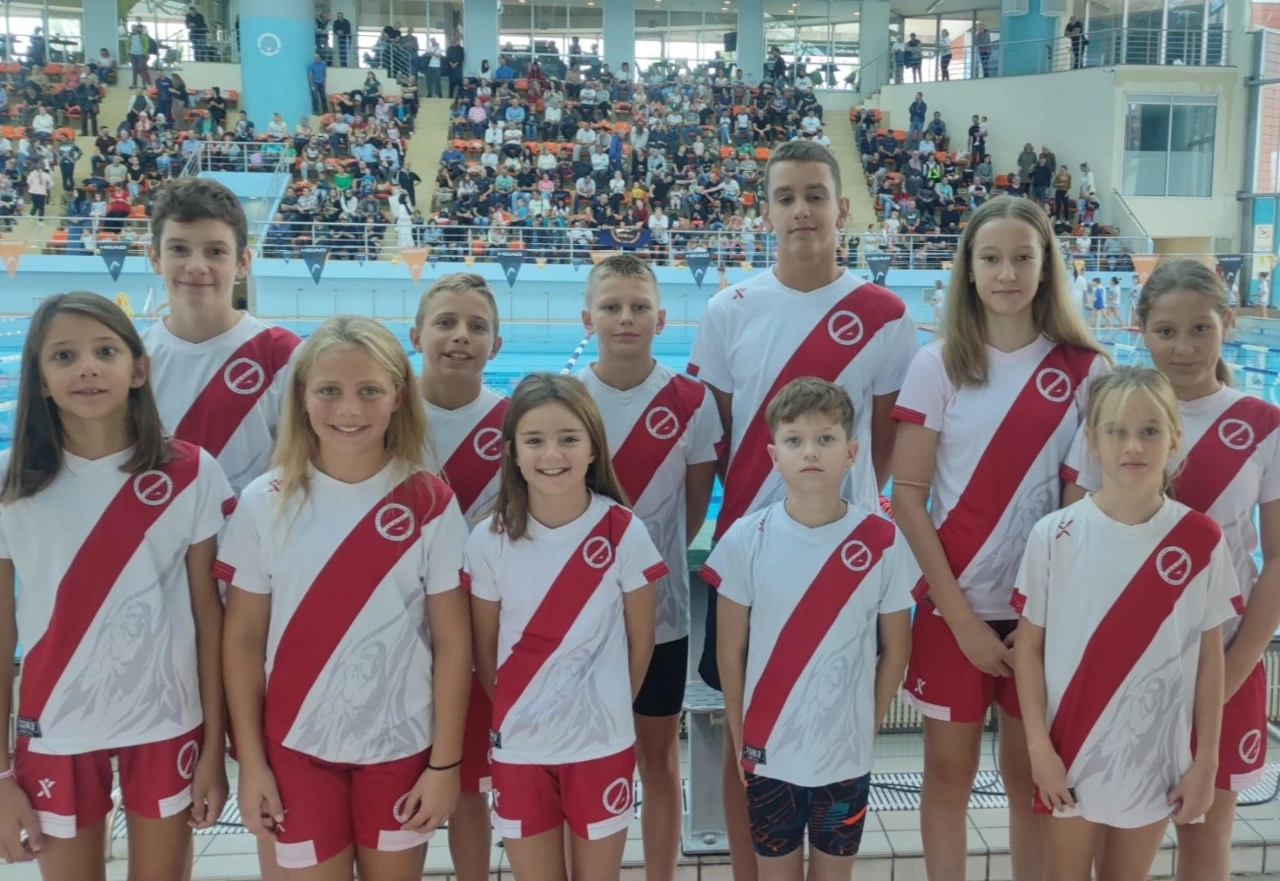 Nova plivačka sezona počela s medaljama i peharom za SPK Zrinjski