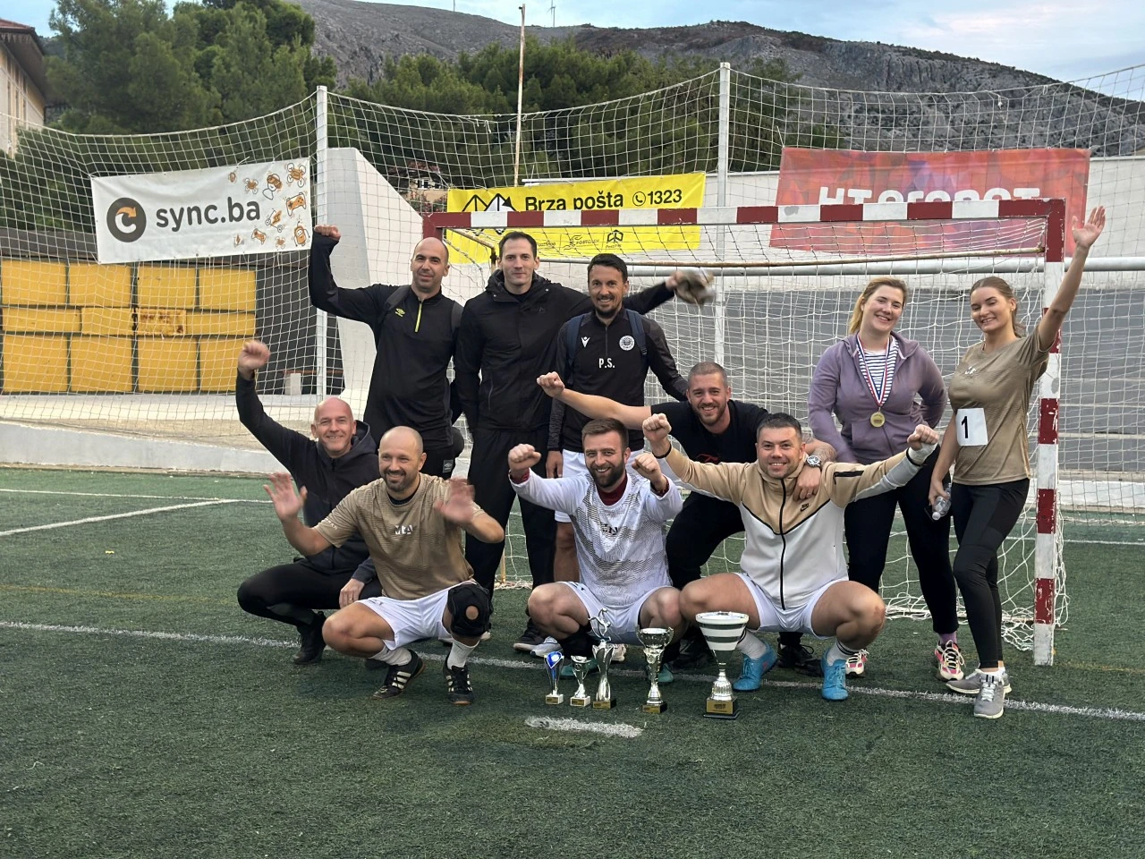 FOTO | Mostarski gospodarstvenici odmjerili snage na sportskim susretima